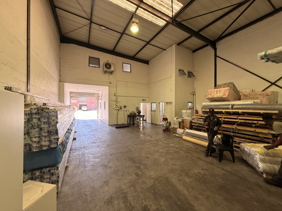 To Let Commercial Property for Rent in Beaconvale Western Cape